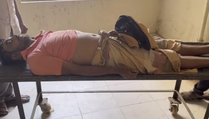 বিয়ের দাওয়াত নিয়ে ভাই খুন