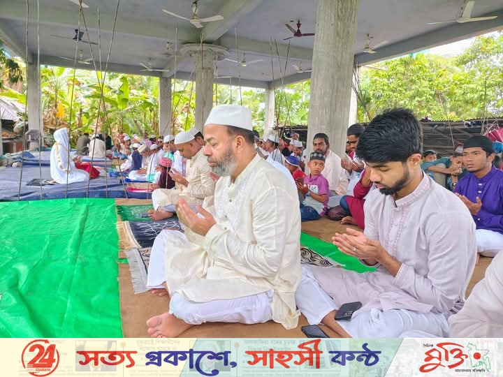 বৃষ্টির মধ্যেই ঈদ উদযাপন, রামপালে আনন্দে ভাটা