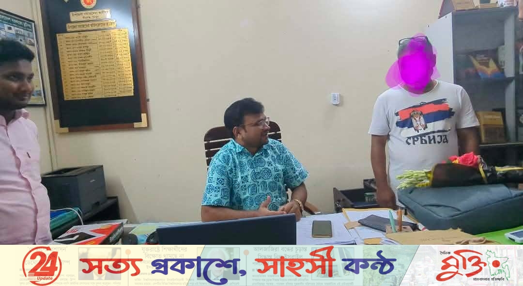 “স্ট্যান্ড রিলিজ” এরপরও চেয়ারে রাজ্জাক! নতুন কর্মকর্তা যোগ দিলেও পীরগঞ্জ সমাজসেবা অফিসে চলছে পুরোনো দাপ্তরিক কার্যক্রম