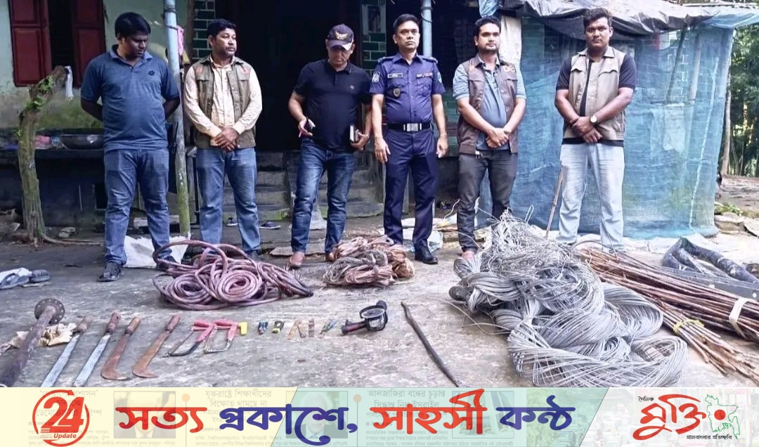 নড়াইলে রেললাইন ও পল্লী বিদ্যুতের তামার তার উদ্ধার, আটক দুই